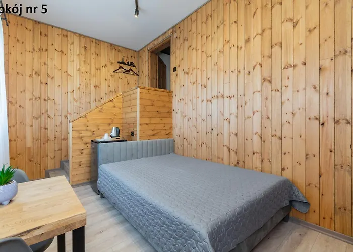 招待所 Mkj Mireno *